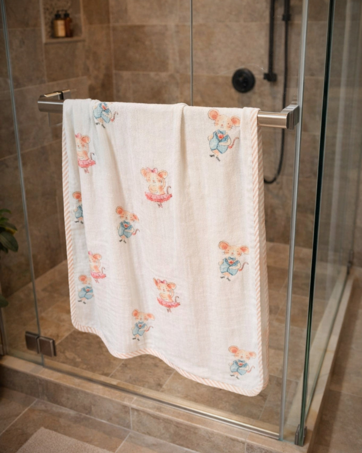 Kids 60x120 cm Bamboo Towel | Mice