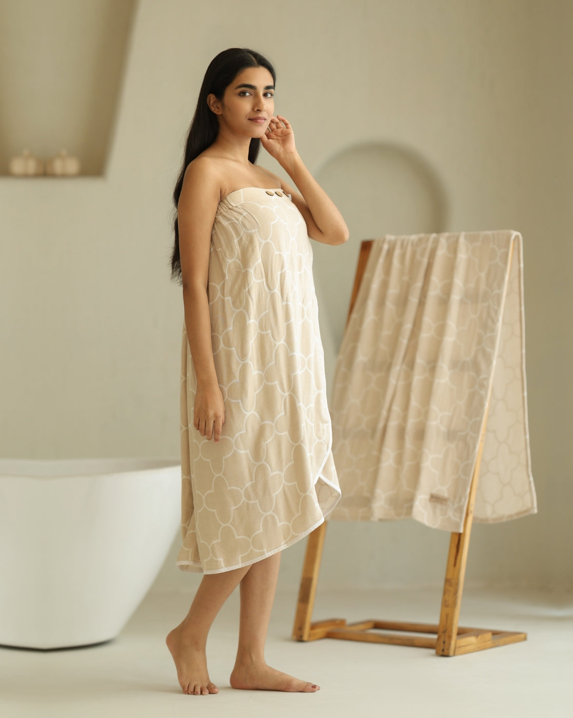 Bamboo jacquard body wrap | Sand