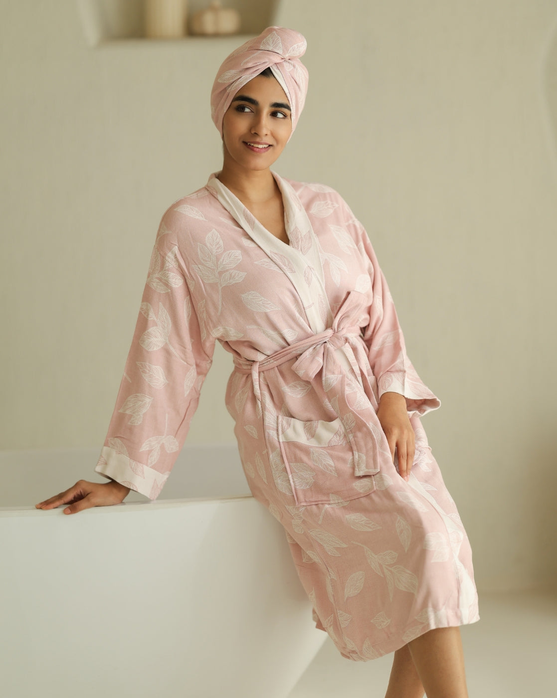 Botanica Jacquard Bamboo Bathrobes | Blossom Pink
