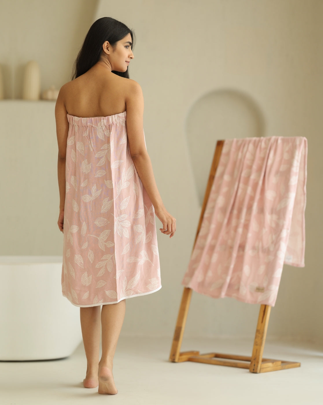 Bamboo jacquard body wrap | Blossom Pink