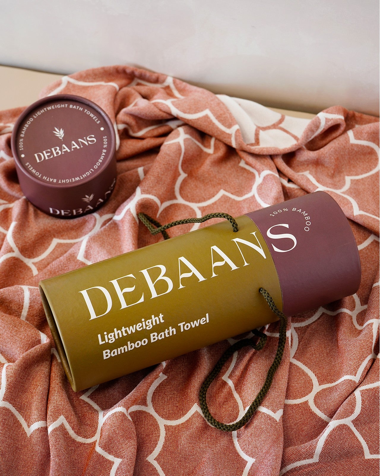 Quatrefoil Jacquard Bamboo Bath Towel | Rust