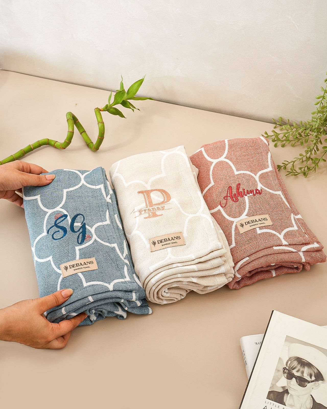 Quatrefoil Jacquard Towel Set of 4 | 1 Bath + 1 Hand + 2 Face Towels | Ocean