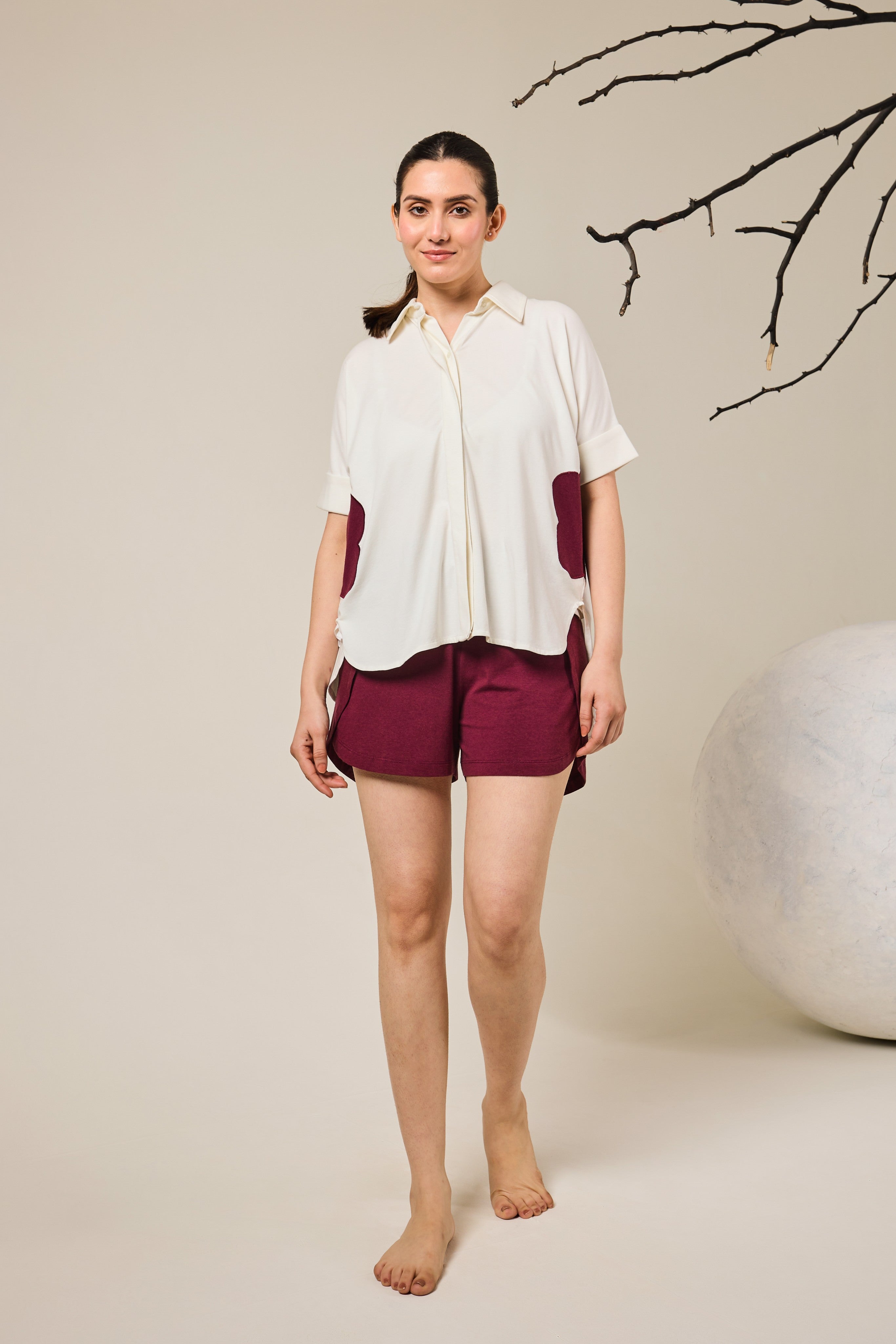 Juno Contrast Flower Patach Pocket shorts set – White & Wine