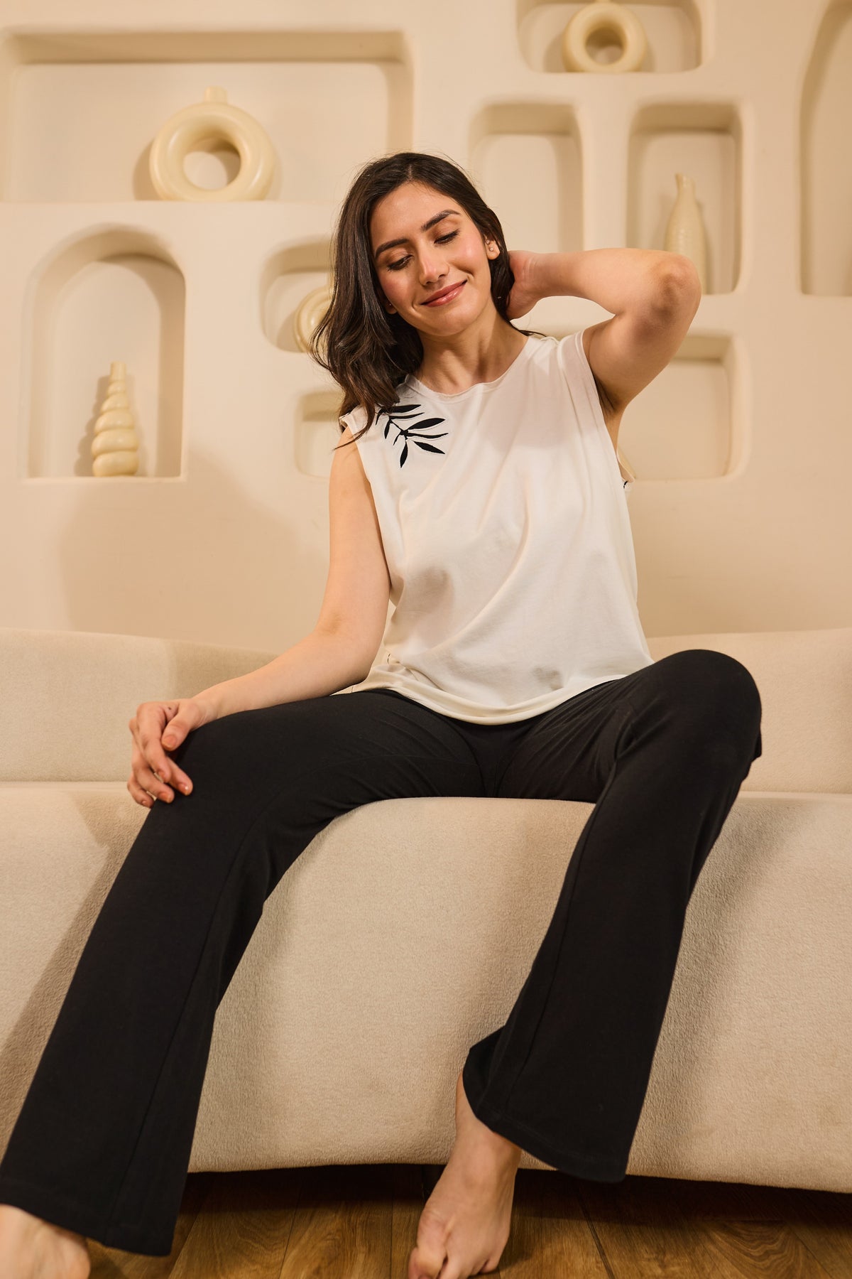 Elin Sleeveless Lounge Set - Black & White