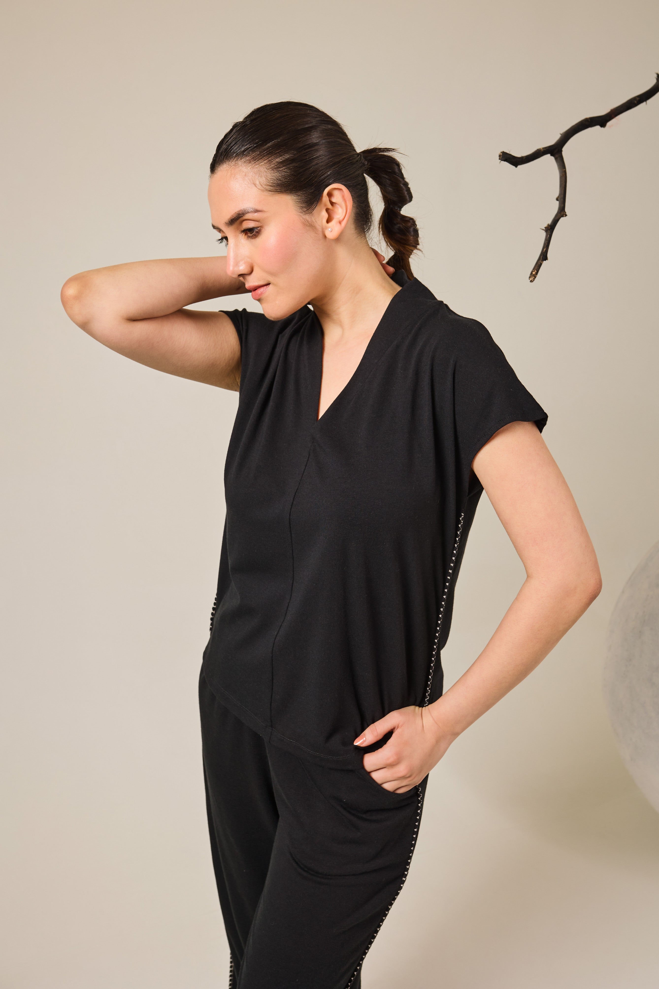 Lila Ultimate Capri Set – Black