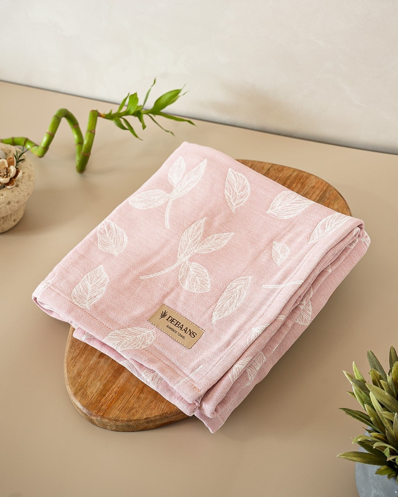 Botanica Jacquard Bamboo Bath Towel | Blossom Pink