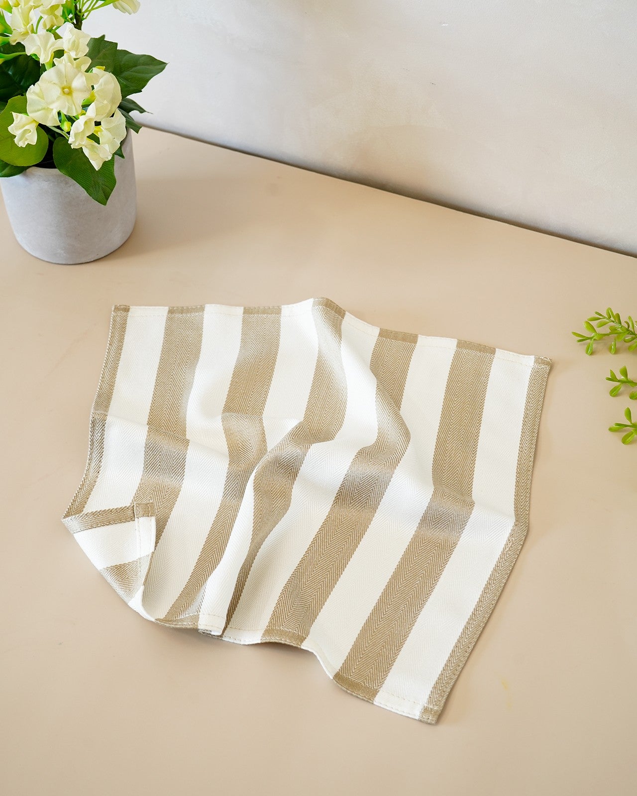 Set of 4 Bamboo Face Towels | Olive stripe