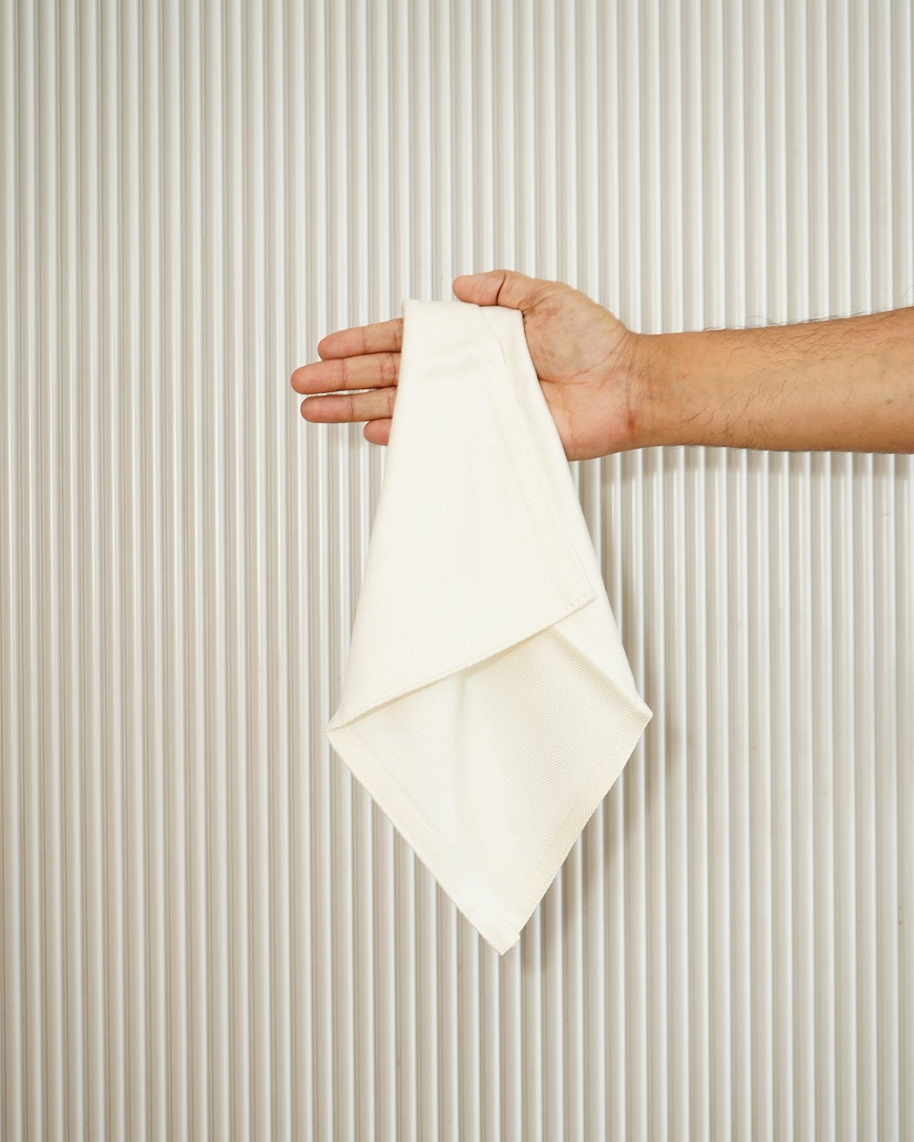 Set of 4 Bamboo Face Towels | White