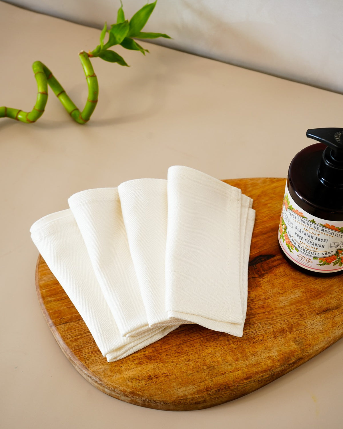Set of 4 Bamboo Face Towels | White