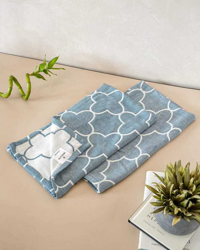 Set of 2 Hand Towels | Quatrefoil Jacquard | Ocean