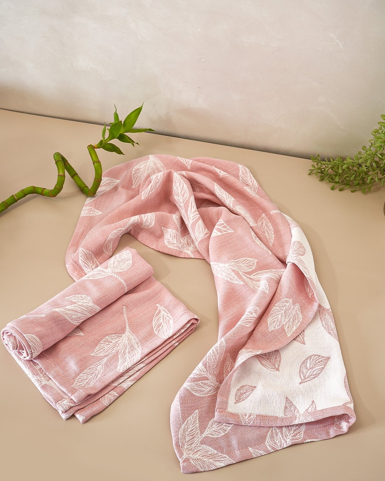 Set of 2 Hand Towels | Botanica Jacquard | Blossom Pink