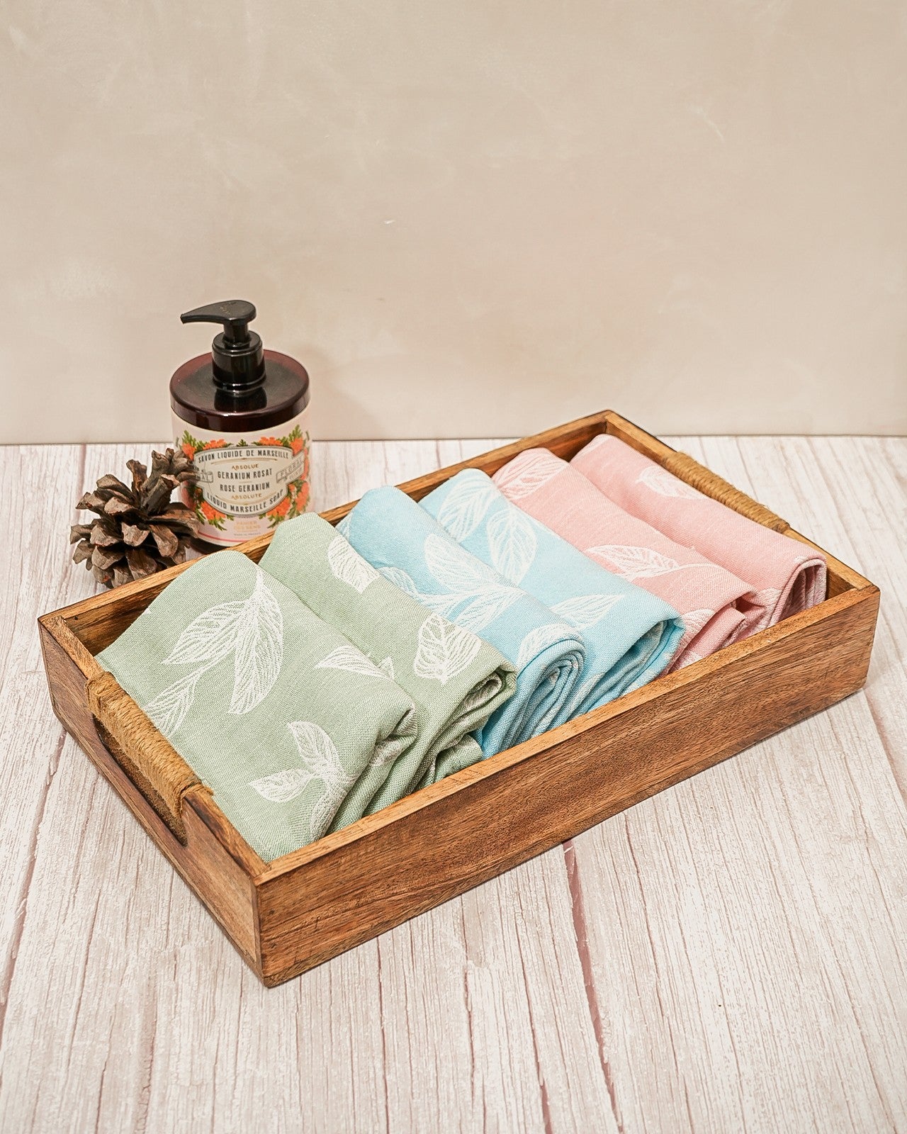Set of 2 Hand Towels | Botanica Jacquard | Meadow Green