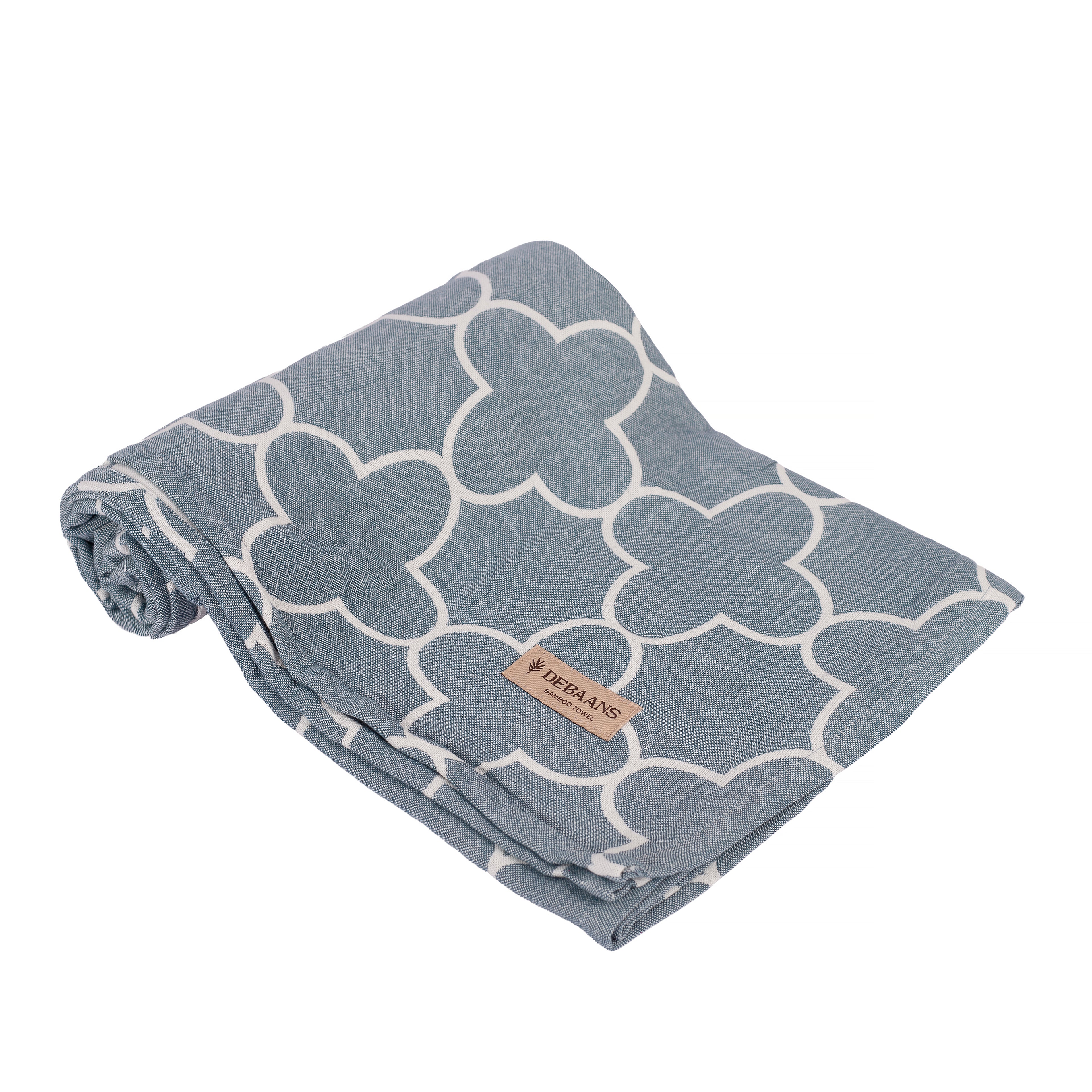 Quatrefoil Jacquard Bamboo Bath Towel | Ocean