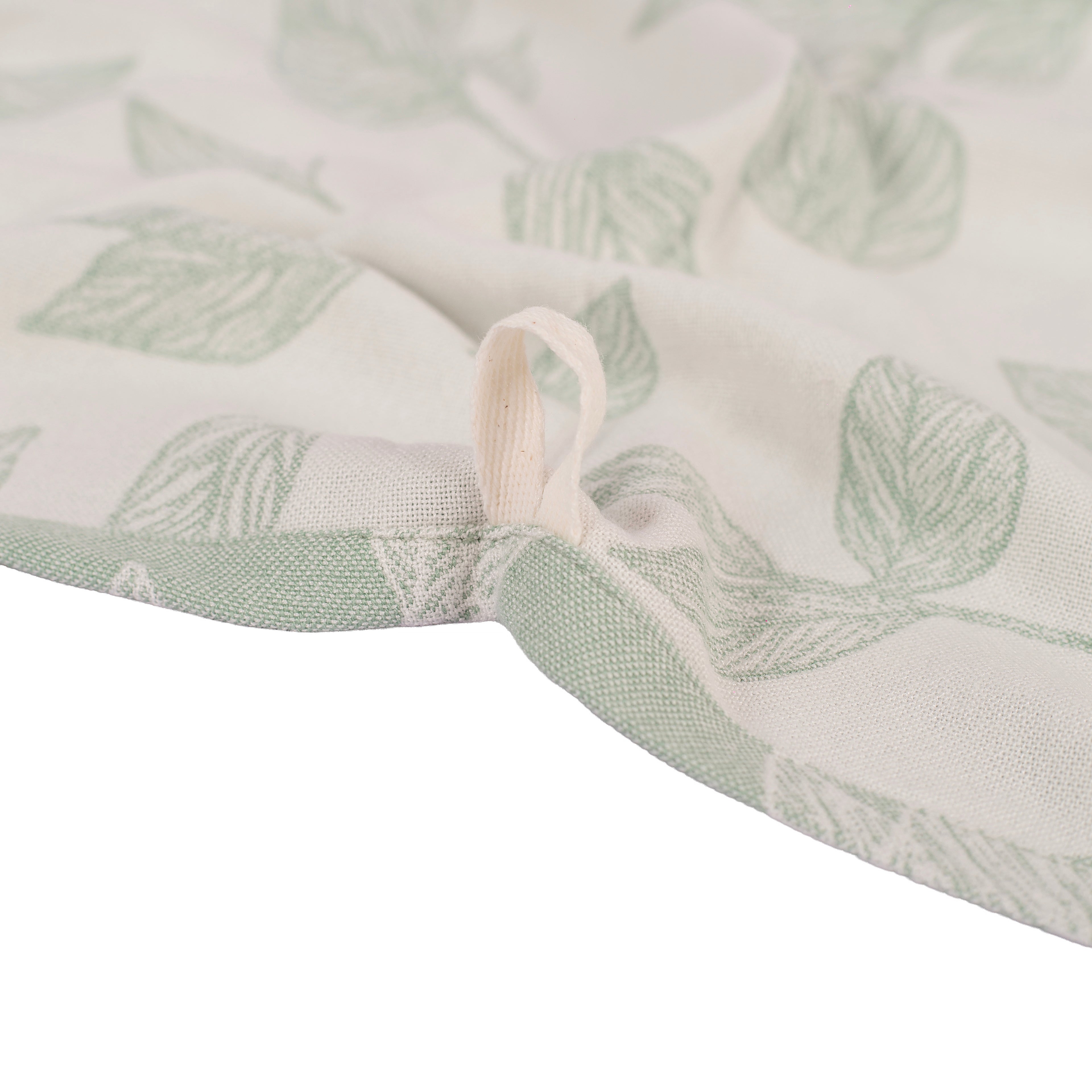 Botanica Jacquard Bamboo Bath Towel | Meadow Green