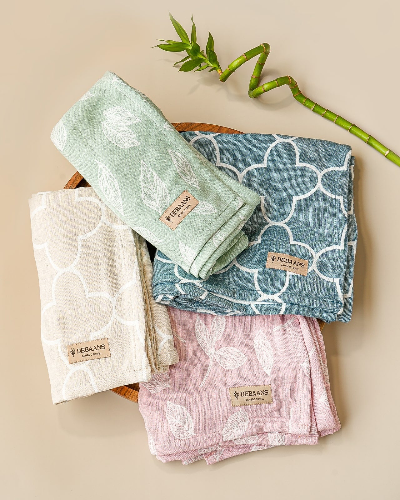 Set of 4 Jacquard Bamboo Bath Towels