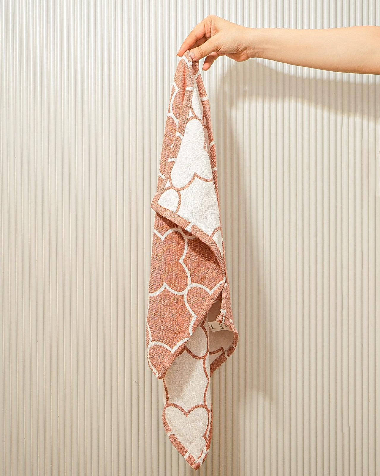 Set of 2 Hand Towels | Quatrefoil Jacquard | Rust