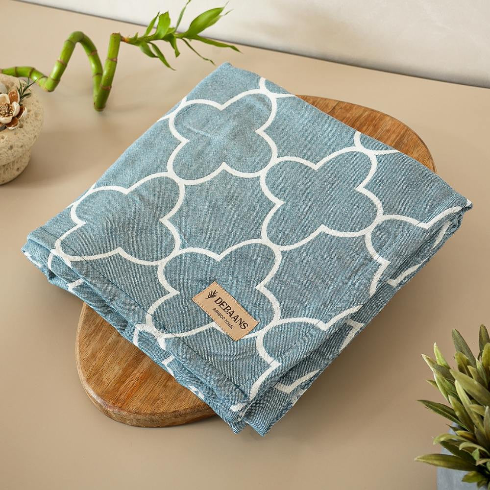 Set of 2 Hand Towels + 1 Bath Towel | Quatrefoil Jacquard | Ocean