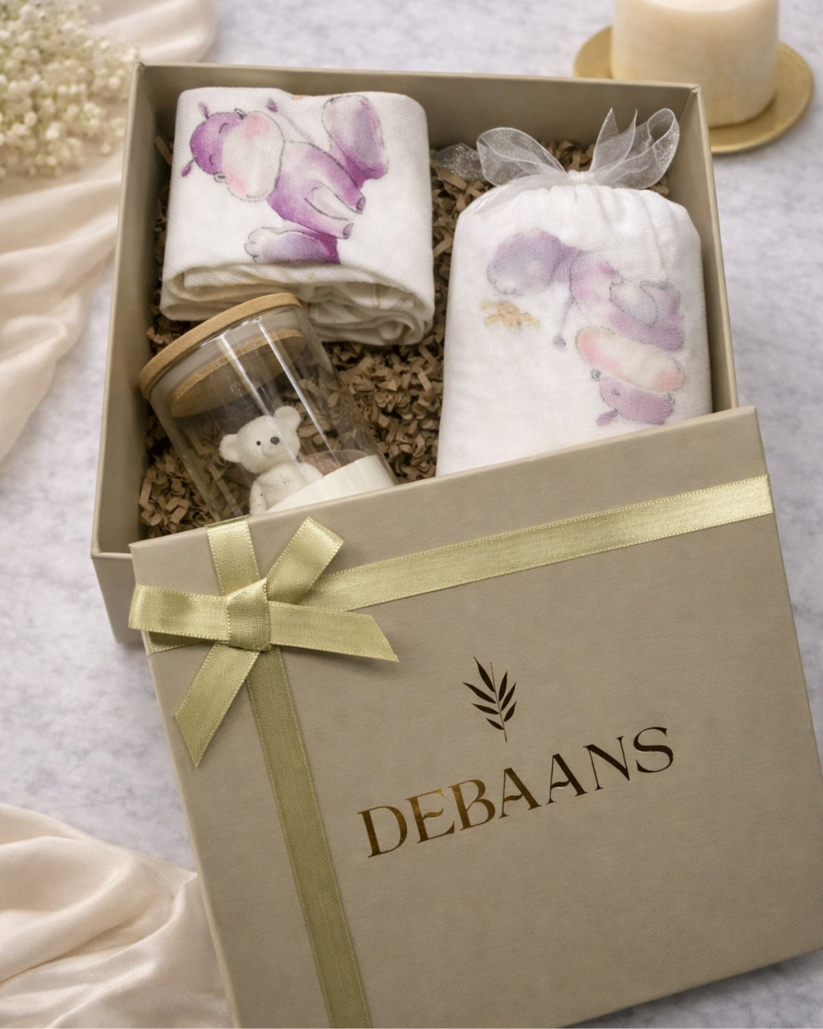 Toddler gift set ‚Äì Bath towel + 2 washcloths + Candle