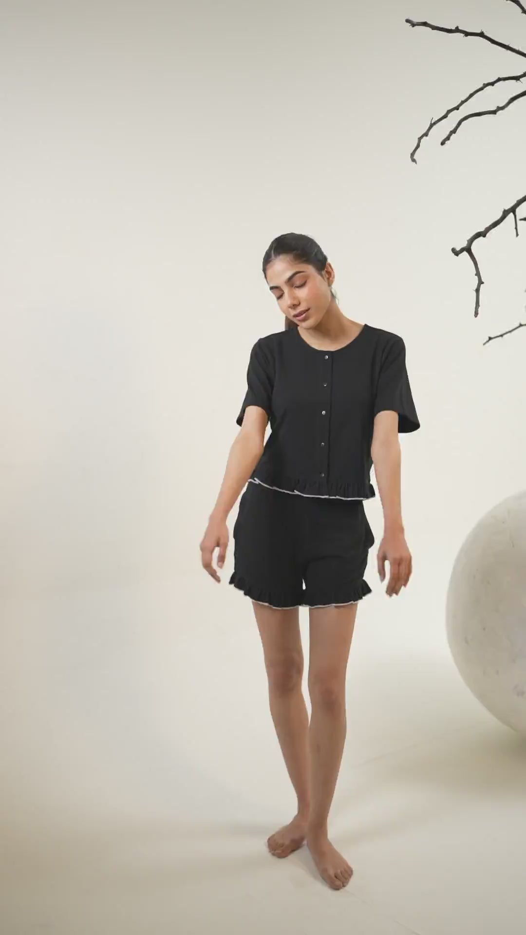 Sia ruffled shorts set - Black